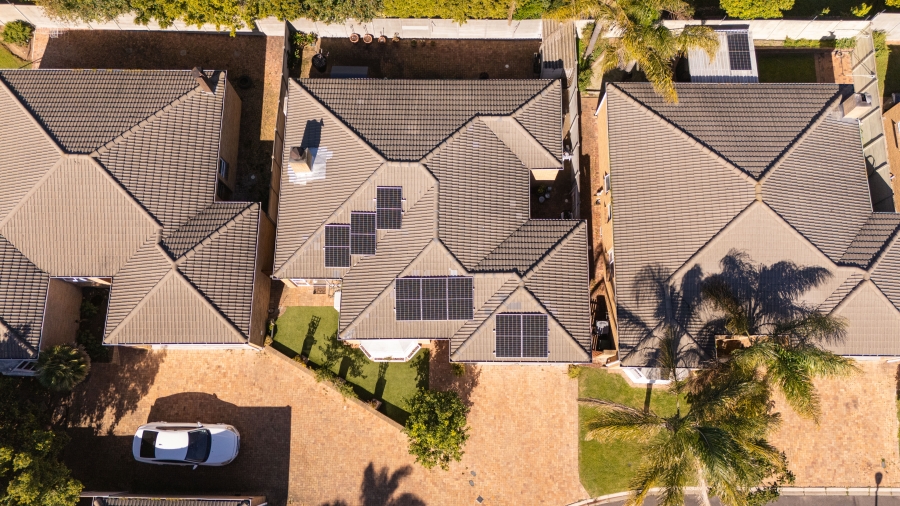3 Bedroom Property for Sale in The Crest Western Cape